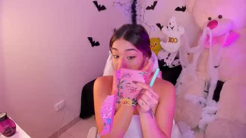 may online show from October 16, 8:43 pm