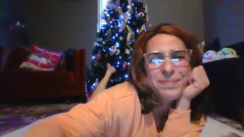 diana doll online show from December 9, 3:22 pm