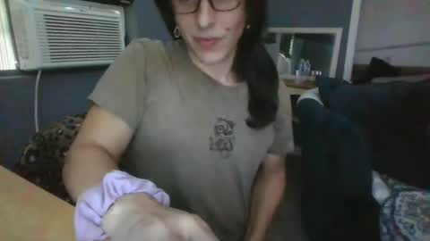 Snapshot of mayra_mayhem chatting on September 29, 9:08 pm diana doll online show from September 29, 9:08 pm