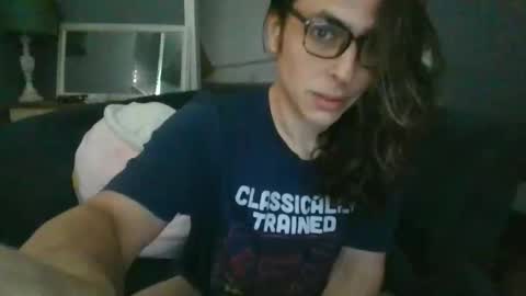 Snapshot of mayra_mayhem chatting on November 25, 3:23 pm diana doll online show from November 25, 3:23 pm