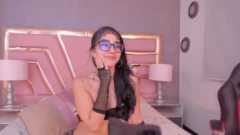 maywesst online show from July 2, 3:45 am