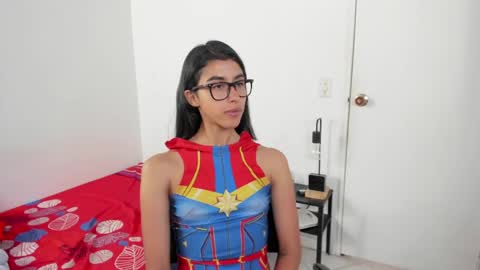 mazikeen_18 online show from May 28, 1:08 pm
