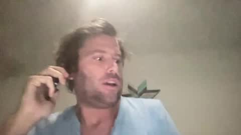 Snapshot of mbnc chatting on December 9, 1:13 pm lol online show from December 9, 1:13 pm