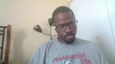 Mark online show from May 18, 6:03 pm