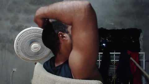 Mcgregor online show from November 27, 2:46 am