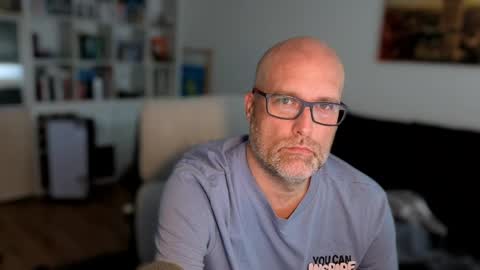 mcinside online show from May 13, 9:06 am