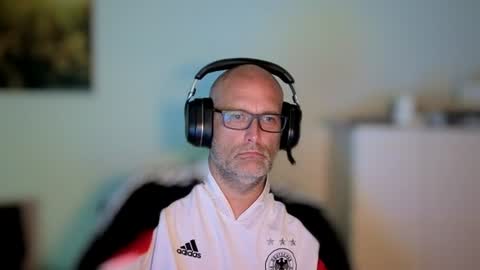 mcinside online show from June 19, 8:12 pm