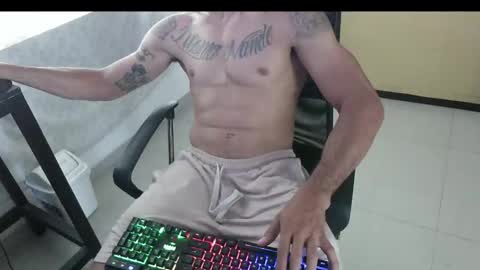 Snapshot of mckanna chatting on February 26, 3:33 pm mckanna online show from February 26, 3:33 pm