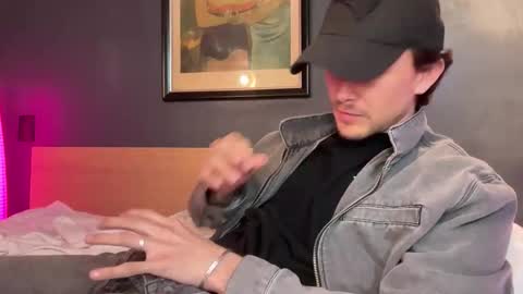 mcklister online show from February 2, 2:10 am