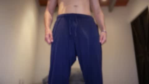 Snapshot of mcklister69 chatting on April 7, 12:16 pm mcklister online show from April 7, 12:16 pm