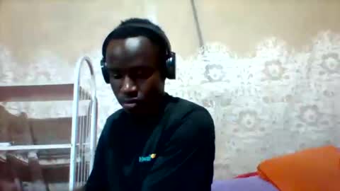 Snapshot of mclntz_bbc chatting on February 9, 10:54 pm mclntz_bbc online show from February 9, 10:54 pm