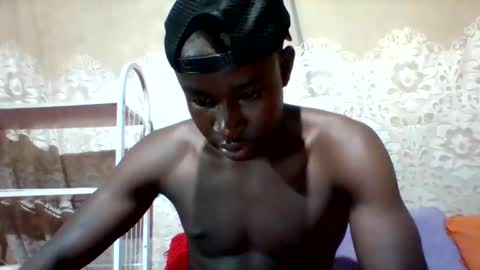 Snapshot of mclntz_bbc chatting on February 15, 2:58 am mclntz_bbc online show from February 15, 2:58 am