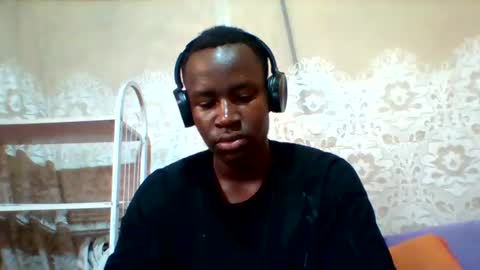 Snapshot of mclntz_bbc chatting on February 16, 2:00 pm mclntz_bbc online show from February 16, 2:00 pm