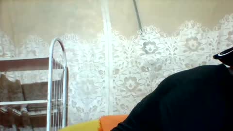 Snapshot of mclntz_bbc chatting on February 20, 1:36 am mclntz_bbc online show from February 20, 1:36 am