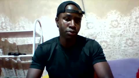 Snapshot of mclntz_bbc chatting on February 20, 8:39 am mclntz_bbc online show from February 20, 8:39 am