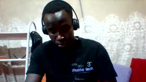 Snapshot of mclntz_bbc chatting on February 23, 8:39 am mclntz_bbc online show from February 23, 8:39 am