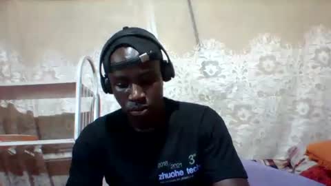 Snapshot of mclntz_bbc chatting on February 24, 5:31 pm mclntz_bbc online show from February 24, 5:31 pm