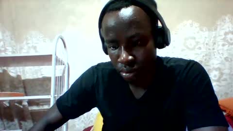 Snapshot of mclntz_bbc chatting on February 24, 9:09 pm mclntz_bbc online show from February 24, 9:09 pm