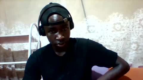 Snapshot of mclntz_bbc chatting on February 25, 7:09 am mclntz_bbc online show from February 25, 7:09 am
