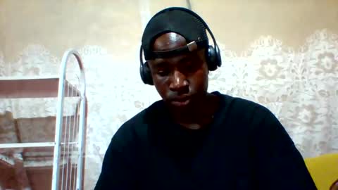 Snapshot of mclntz_bbc chatting on March 6, 10:09 am mclntz_bbc online show from March 6, 10:09 am