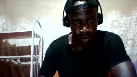 Snapshot of mclntz_bbc chatting on March 7, 7:05 pm mclntz_bbc online show from March 7, 7:05 pm