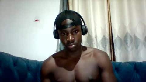 Snapshot of mclntz_bbc chatting on September 13, 12:21 am mclntz_bbc online show from September 13, 12:21 am