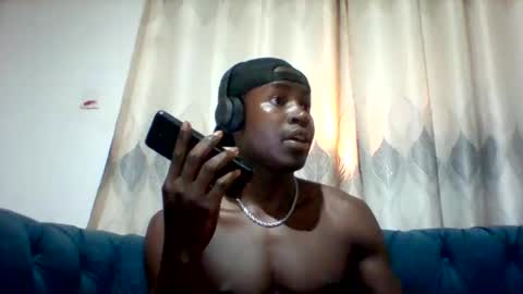 Snapshot of mclntz_bbc chatting on September 28, 6:19 am mclntz_bbc online show from September 28, 6:19 am