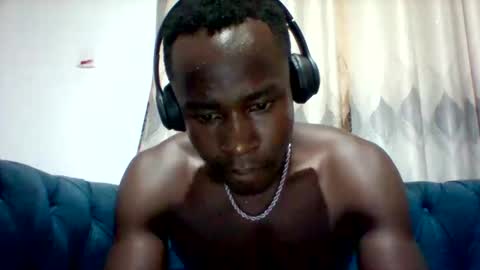 Snapshot of mclntz_bbc chatting on October 6, 9:45 pm mclntz_bbc online show from October 6, 9:45 pm