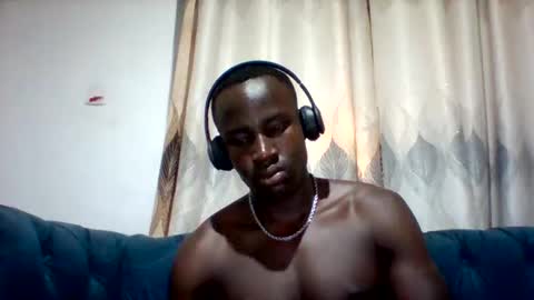 Snapshot of mclntz_bbc chatting on October 8, 10:46 am mclntz_bbc online show from October 8, 10:46 am