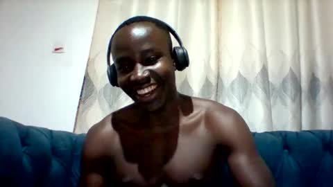 Snapshot of mclntz_bbc chatting on October 8, 11:35 pm mclntz_bbc online show from October 8, 11:35 pm