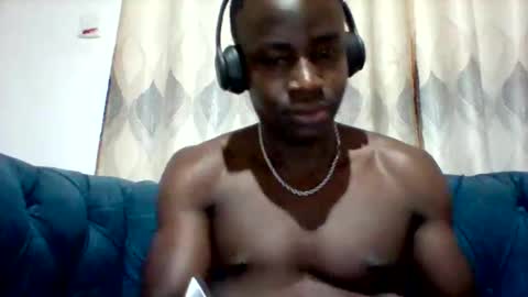 Snapshot of mclntz_bbc chatting on October 10, 9:03 pm mclntz_bbc online show from October 10, 9:03 pm