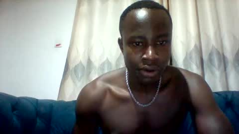 Snapshot of mclntz_bbc chatting on November 12, 2:56 am mclntz_bbc online show from November 12, 2:56 am