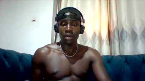 Snapshot of mclntz_bbc chatting on November 23, 1:44 pm mclntz_bbc online show from November 23, 1:44 pm