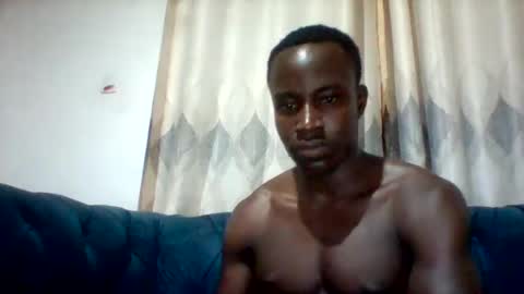 Snapshot of mclntz_bbc chatting on December 14, 2:00 pm mclntz_bbc online show from December 14, 2:00 pm