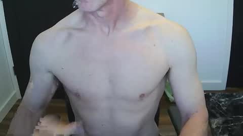 mcnutt1178 online show from April 8, 10:54 pm