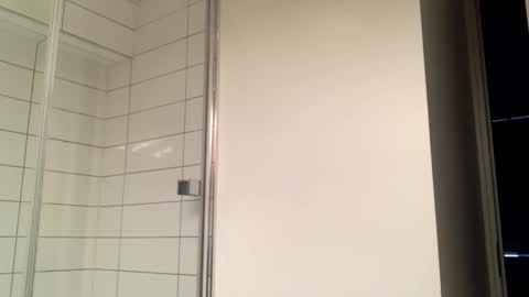 mcr8080 online show from December 29, 8:33 am