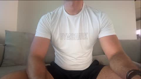 mcr8080 online show from July 29, 5:49 am