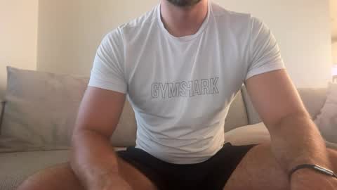 mcr8080 online show from August 1, 7:07 am