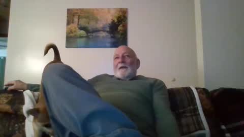 Snapshot of mdane99 chatting on December 4, 11:02 pm mdane99 online show from December 4, 11:02 pm