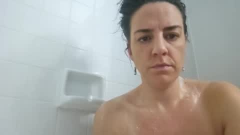 Snapshot of mdibello2100 chatting on December 10, 4:34 am Fantasy Life online show from December 10, 4:34 am