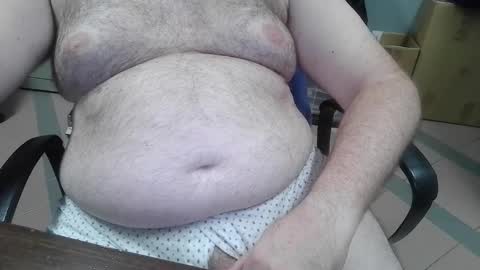 mdm1981 online show from September 15, 7:03 pm