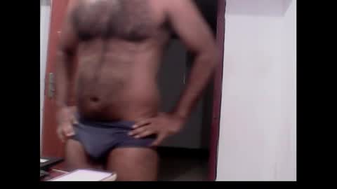 me_hai12 online show from December 13, 11:50 pm