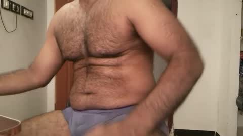 me_hai12 online show from February 5, 11:59 am