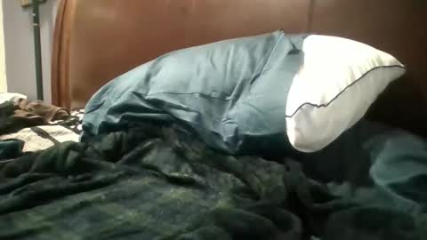 yung n hung online show from December 21, 1:07 pm