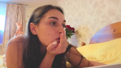 Melissa online show from October 7, 7:49 am