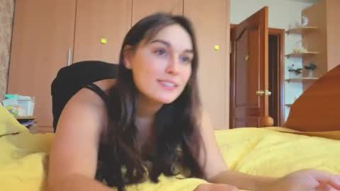 Melissa online show from November 11, 9:42 am