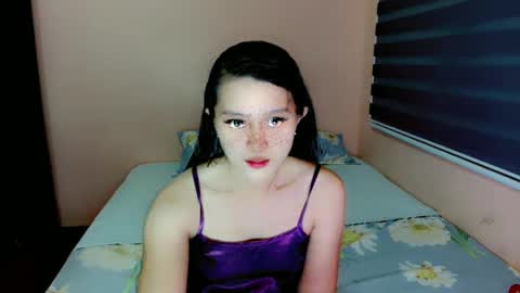 Snapshot of mea_mm19 chatting on March 3, 12:58 pm mea_mm19 online show from March 3, 12:58 pm