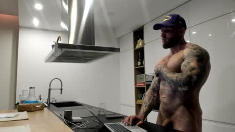 Alpha Male online show from June 7, 9:29 pm