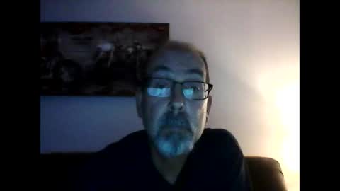 me at home online show from December 12, 9:37 pm
