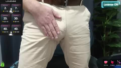 Meaty Roll online show from October 25, 6:21 am